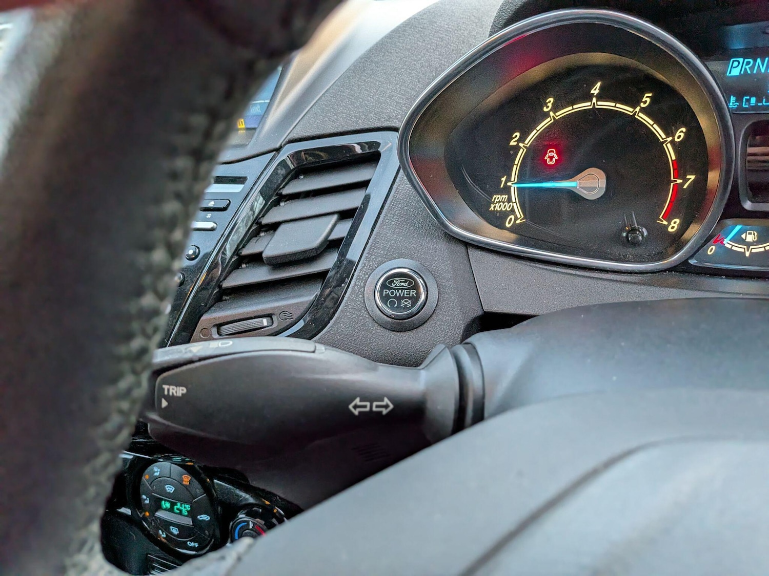 Used Ford Fiesta 2015 for sale - 77898487: Photo 28