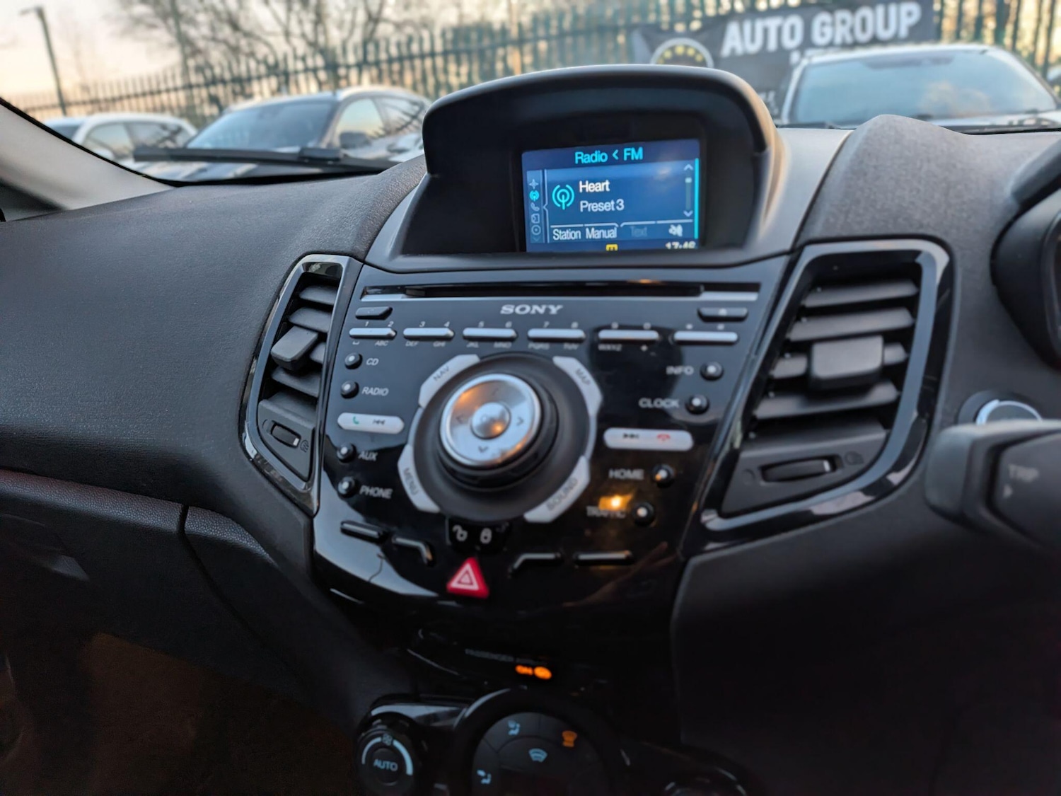 Used Ford Fiesta 2015 for sale - 77898487: Photo 33