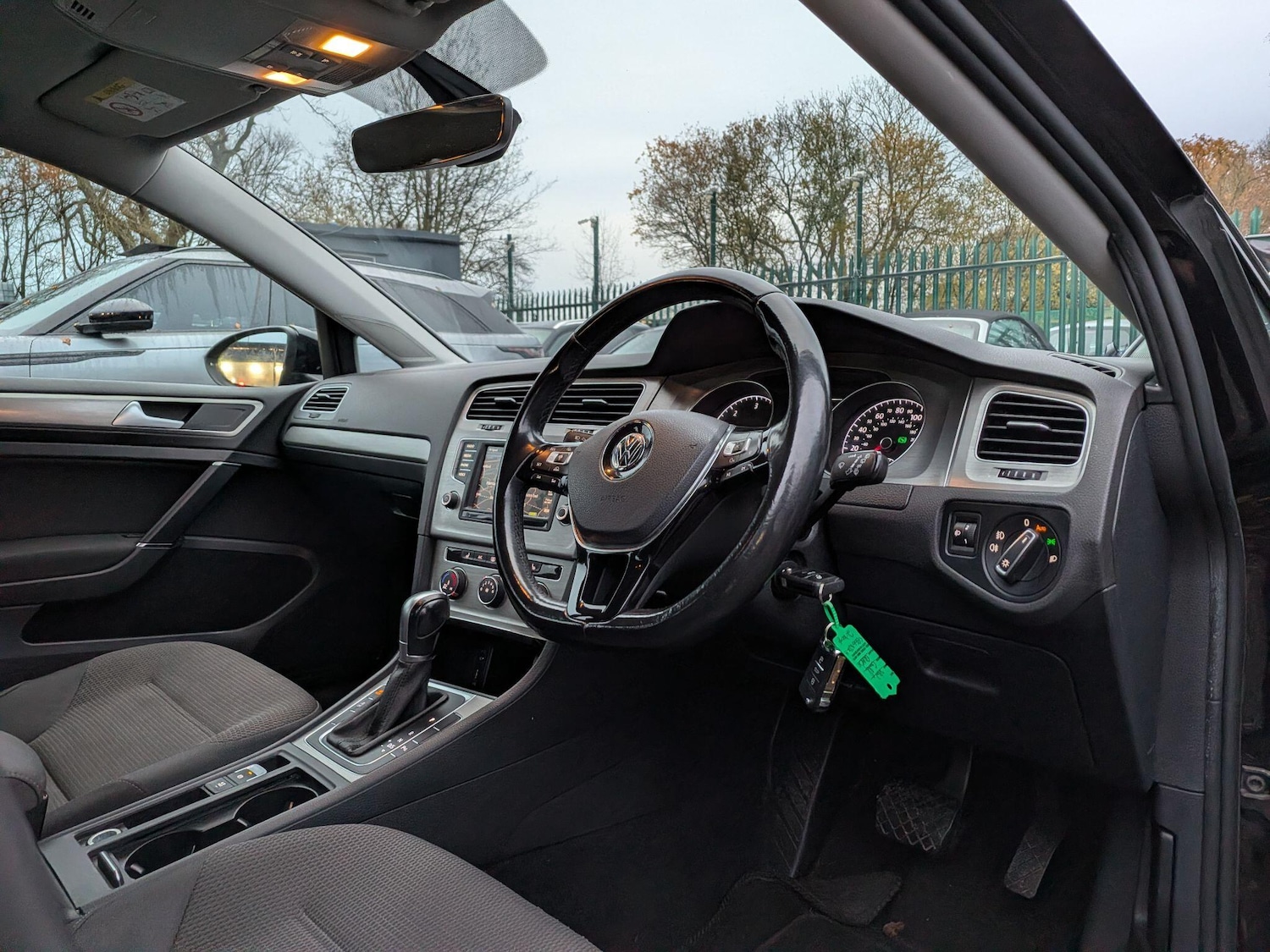 Used Volkswagen Golf 2016 for sale - 76855781: Photo 17