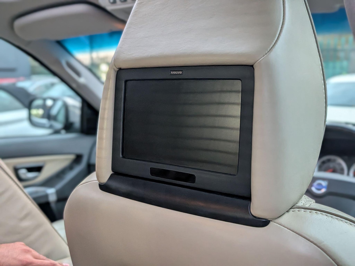 Used Volvo XC90 2011 for sale - 76562392: Photo 36