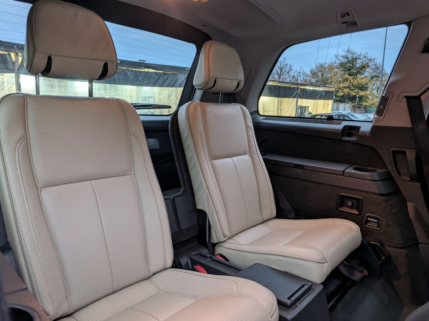 Used Volvo XC90 2011 for sale - 76562392: Photo 37