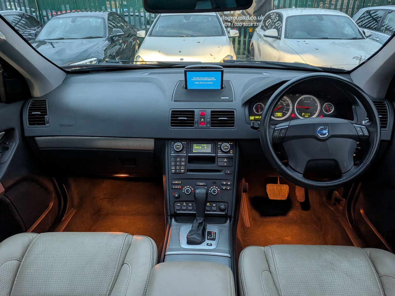 Used Volvo XC90 2011 for sale - 76562392: Photo 41