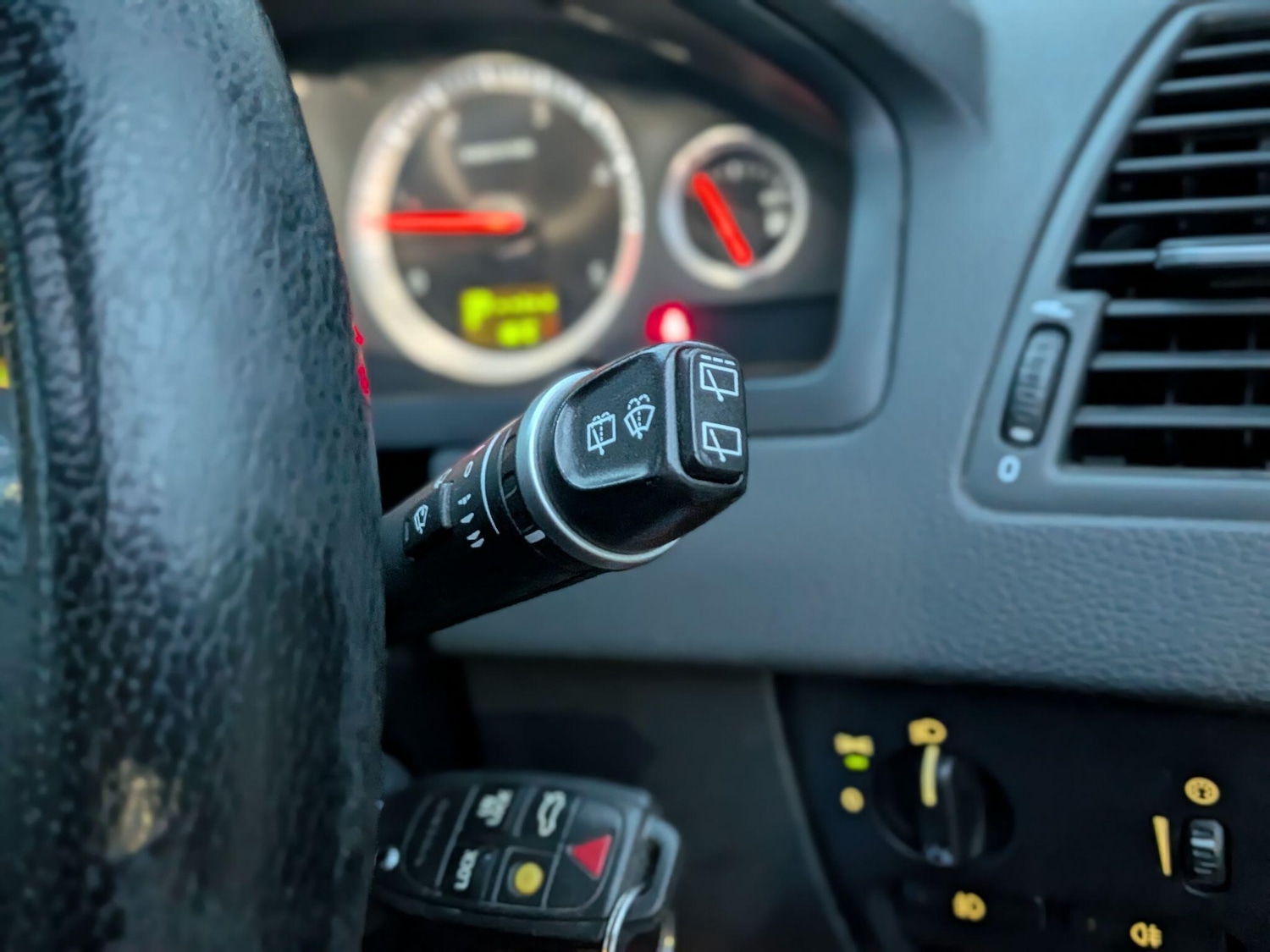 Used Volvo XC90 2011 for sale - 76562392: Photo 48