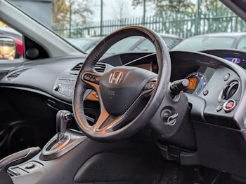 Used Honda Civic 2011 for sale - 76561518: Photo