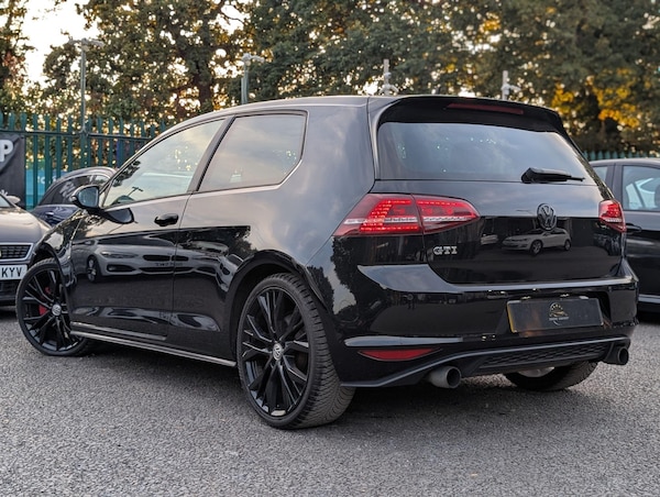 Used Volkswagen Golf 2016 for sale - 76072632: Photo 8
