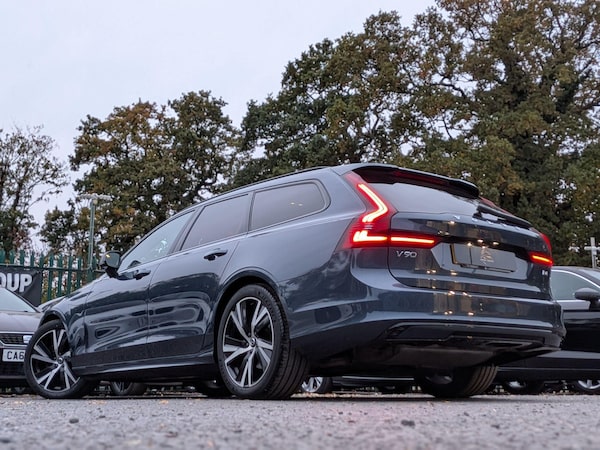 Used Volvo V90 2022 for sale - 76327030: Photo 10