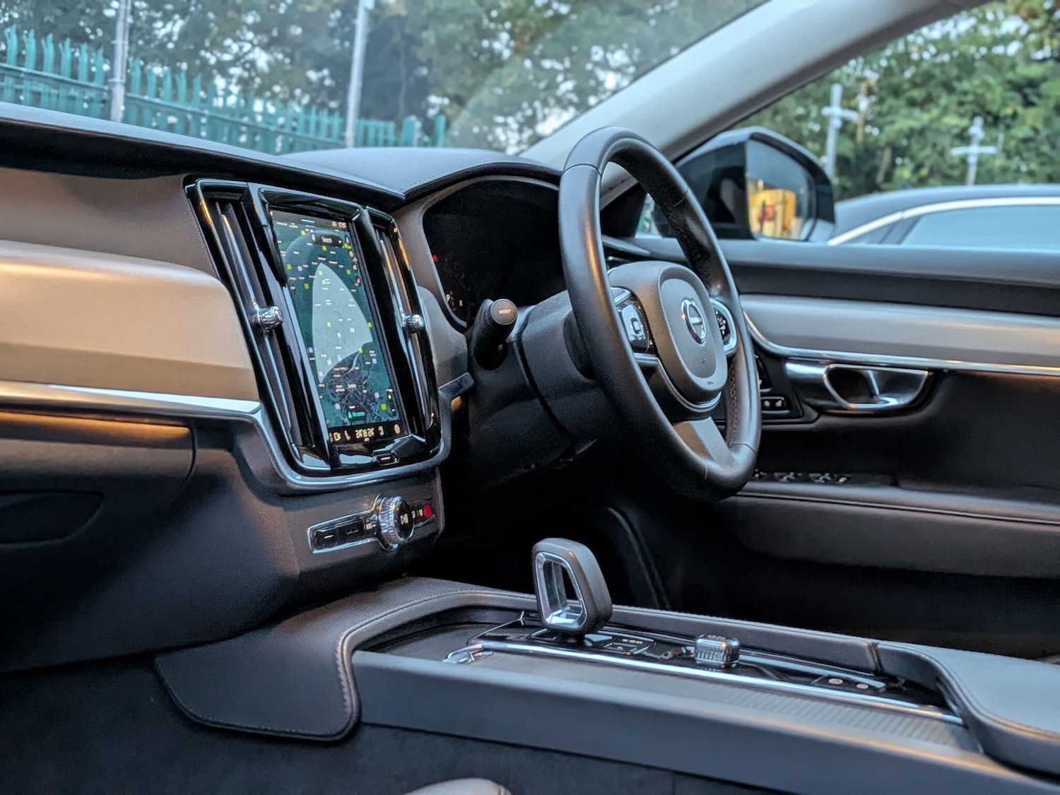 Used Volvo V90 2022 for sale - 76327030: Photo 23