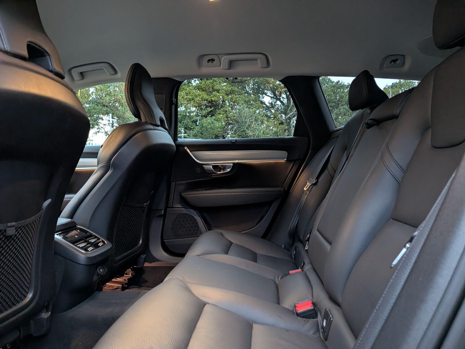 Used Volvo V90 2022 for sale - 76327030: Photo 24