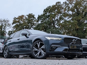 Used Volvo V90 2022 for sale - 76327030: Photo