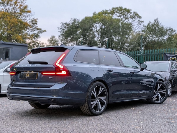 Used Volvo V90 2022 for sale - 76327030: Photo 7