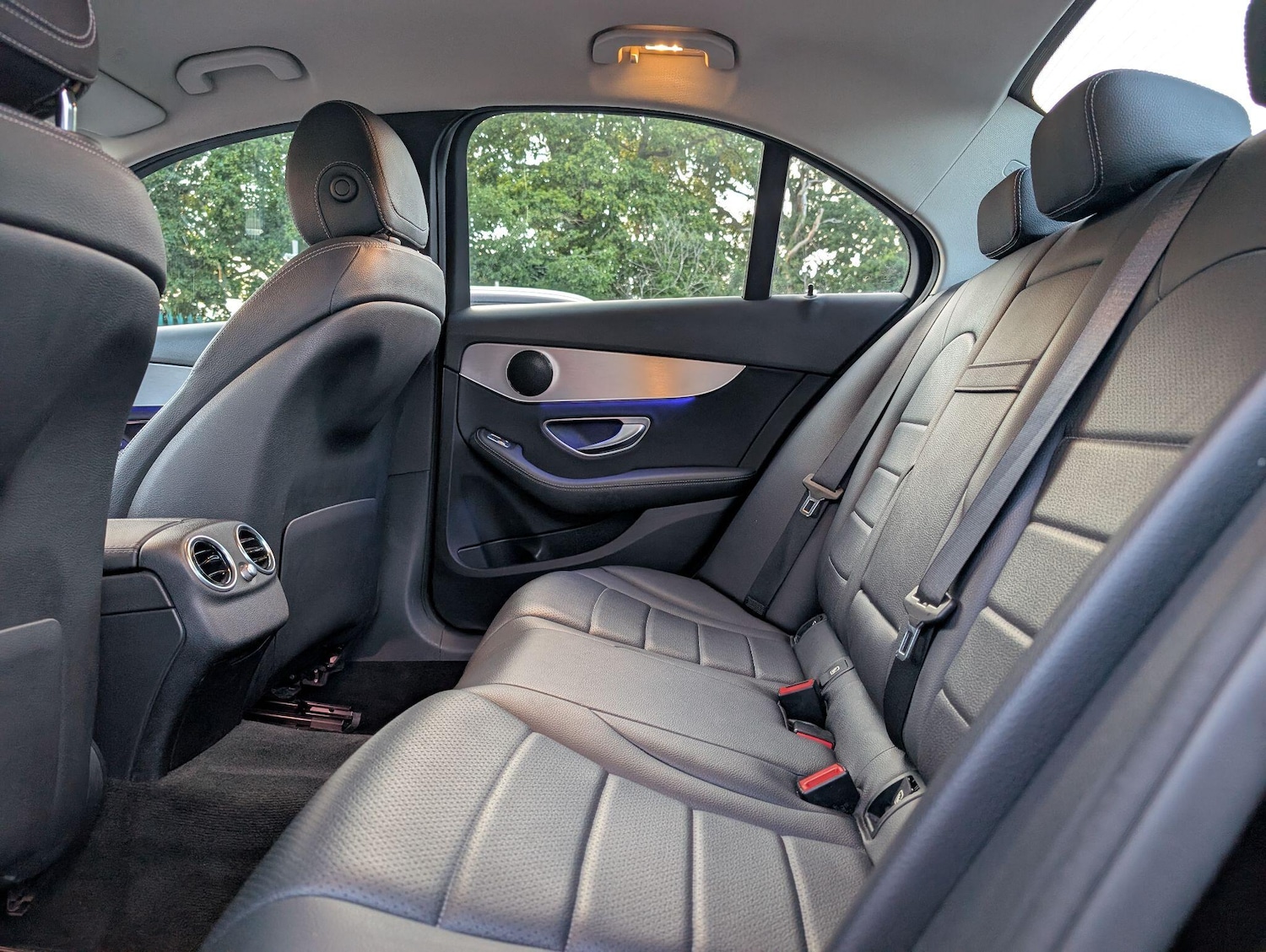 Used Mercedes-Benz C Class for sale - 76990987: Photo 28