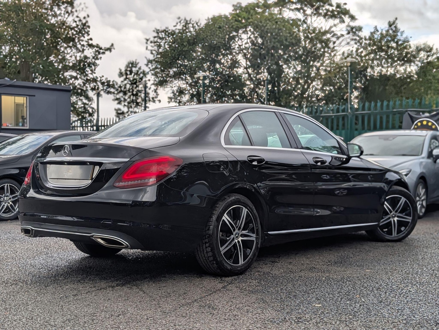 Used Mercedes-Benz C Class for sale - 76990987: Photo 7