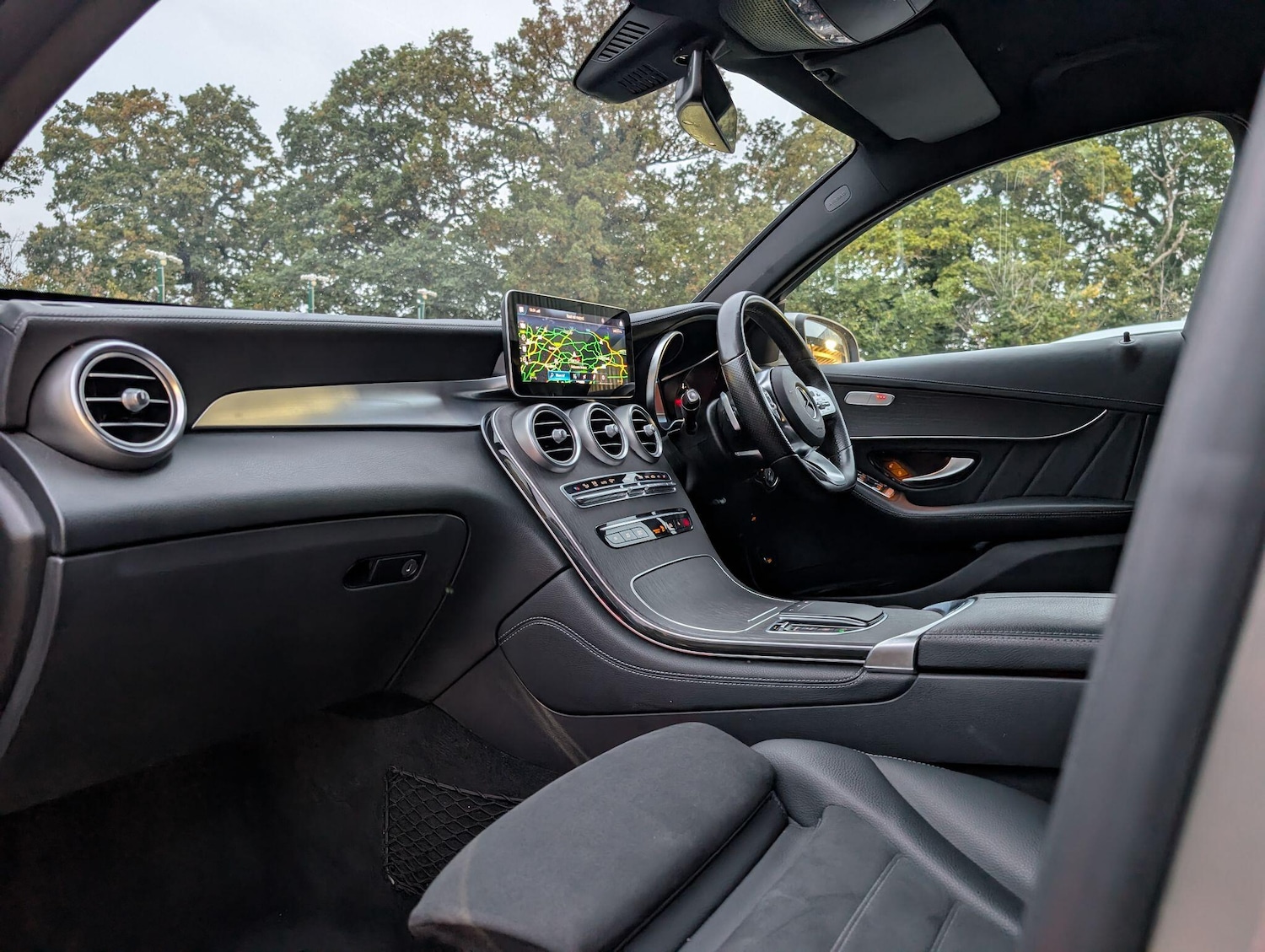 Used Mercedes-Benz GLC 2019 for sale - 75867012: Photo 37