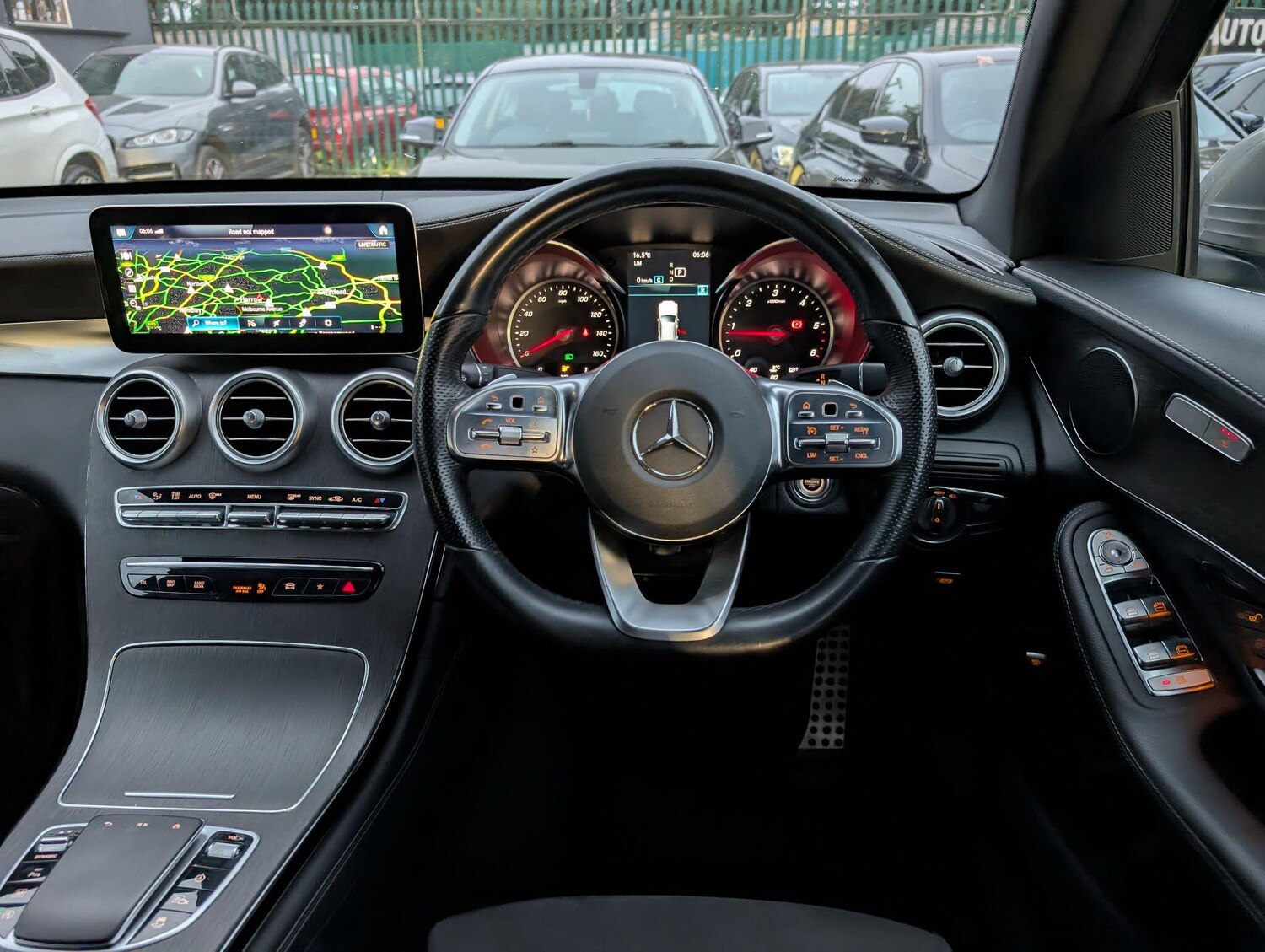 Used Mercedes-Benz GLC 2019 for sale - 75867012: Photo 59
