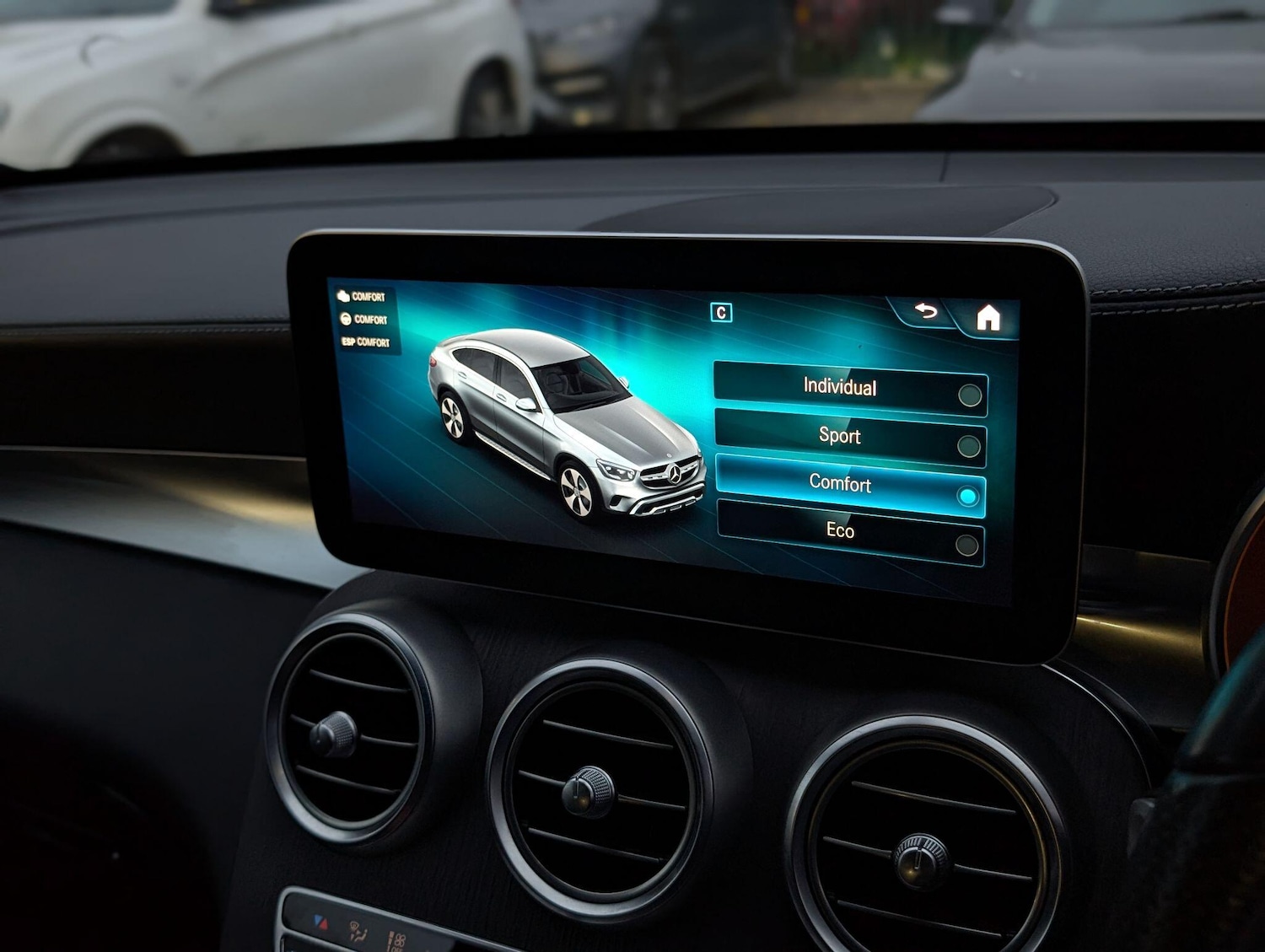 Used Mercedes-Benz GLC 2019 for sale - 75867012: Photo 79