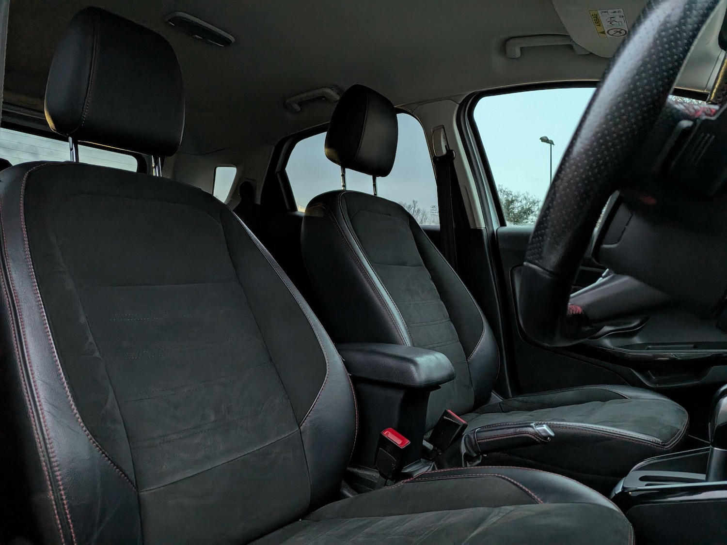 Used Ford Ecosport 2019 for sale - 77411032: Photo 20