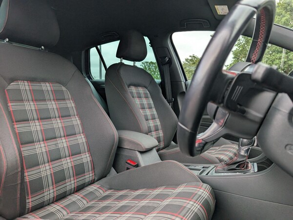 Used Volkswagen Golf 2019 for sale - 75362763: Photo 30