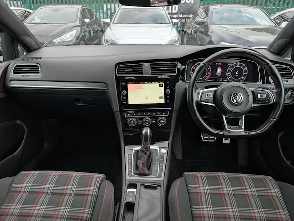 Used Volkswagen Golf 2019 for sale - 75362763: Photo 43