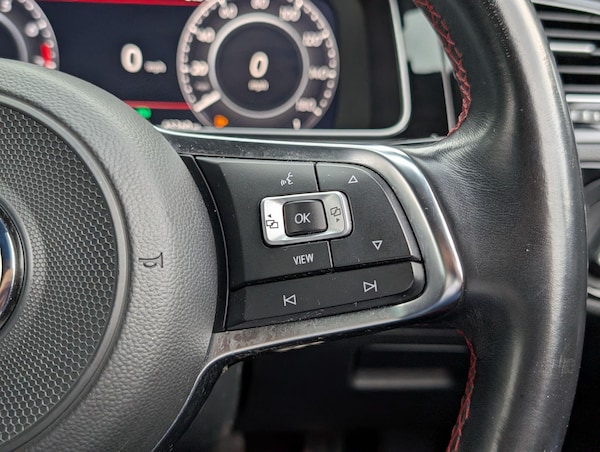 Used Volkswagen Golf 2019 for sale - 75362763: Photo 45