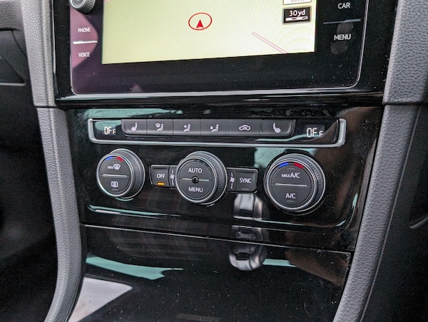 Used Volkswagen Golf 2019 for sale - 75362763: Photo 57