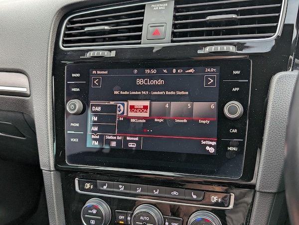 Used Volkswagen Golf 2019 for sale - 75362763: Photo 64