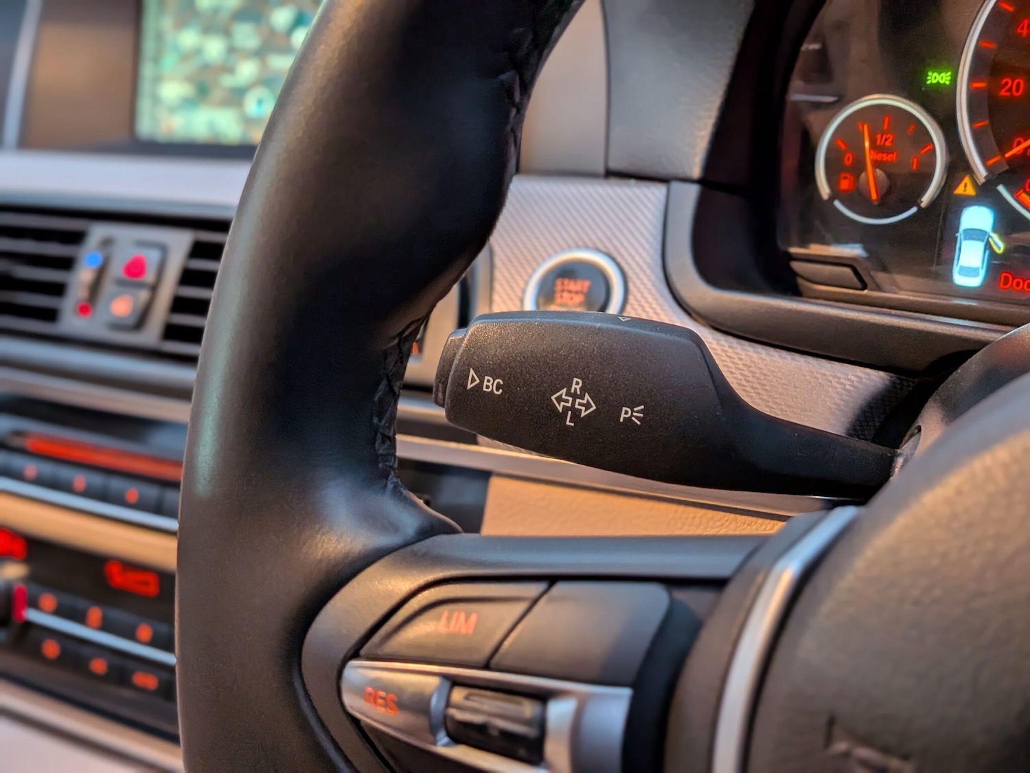 Used BMW 5 Series 2016 for sale - 76512641: Photo 31