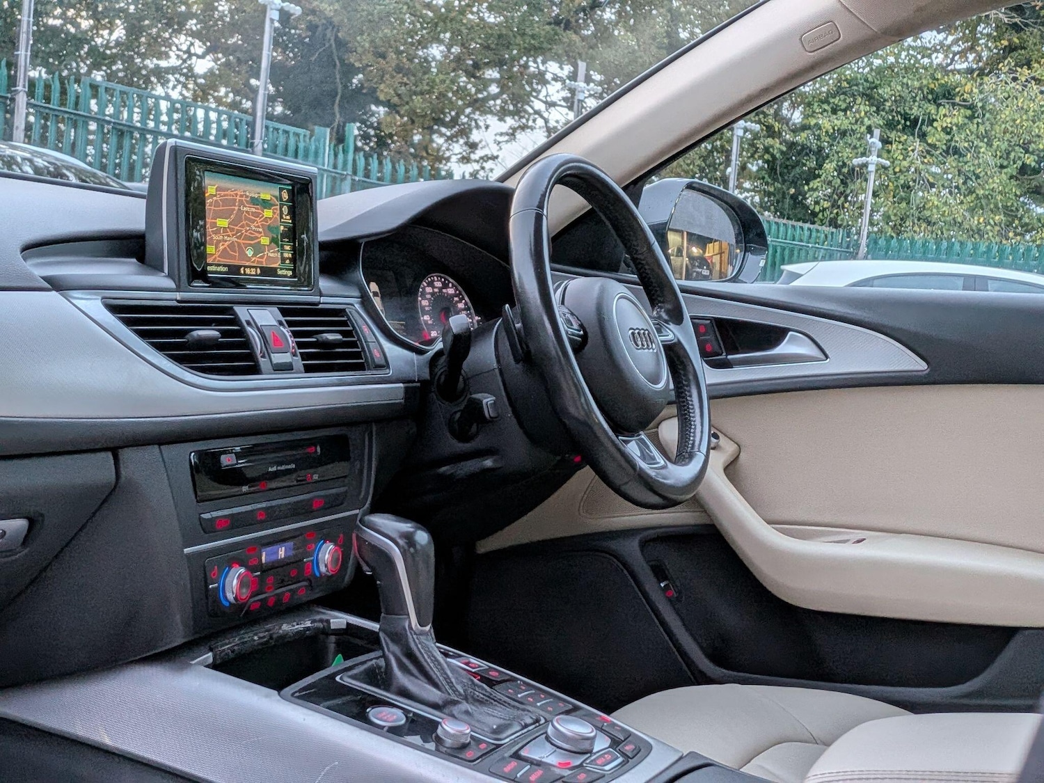 Used Audi A6 Saloon 2016 for sale - 76423767: Photo 18