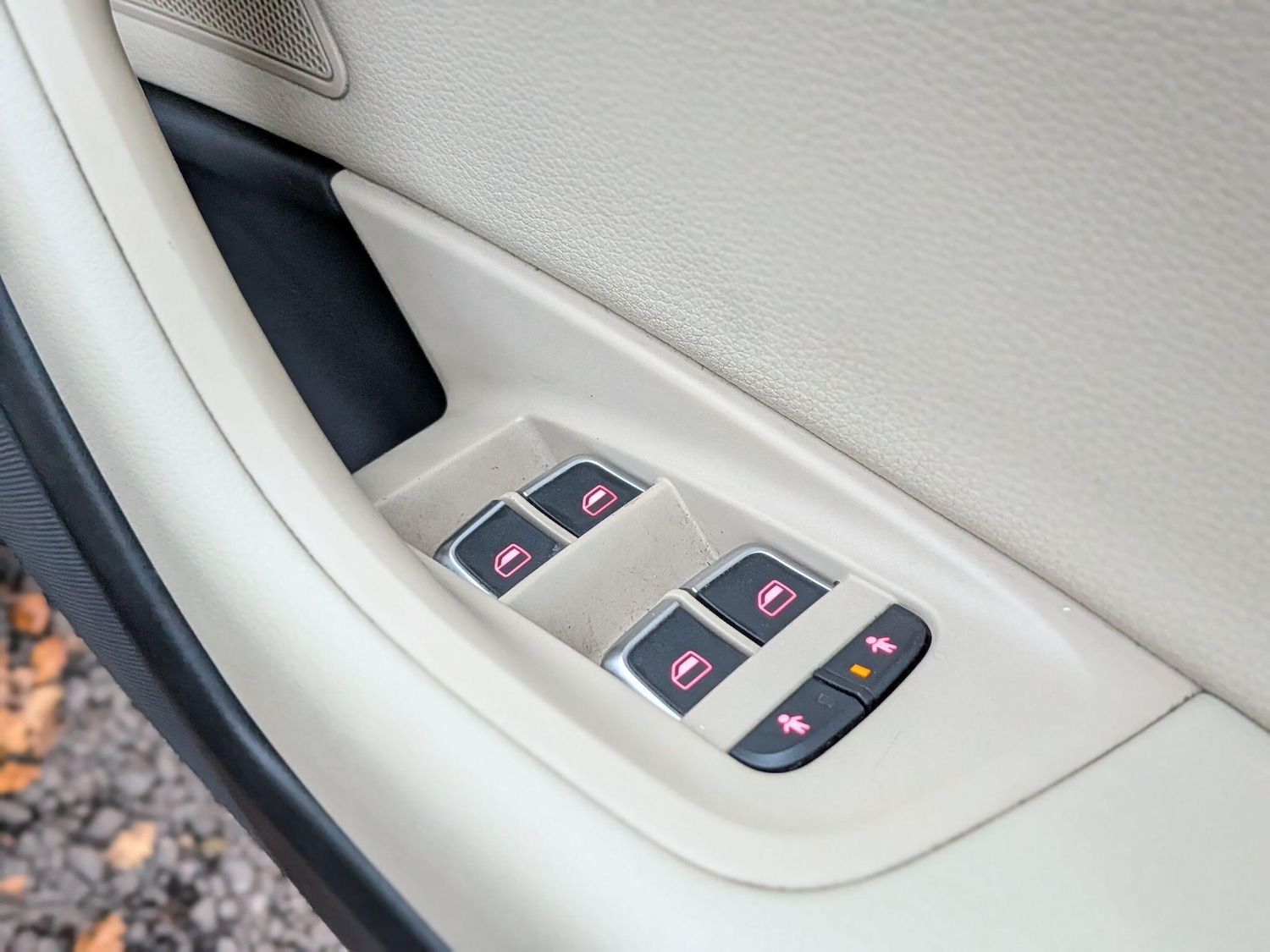 Used Audi A6 Saloon 2016 for sale - 76423767: Photo 44