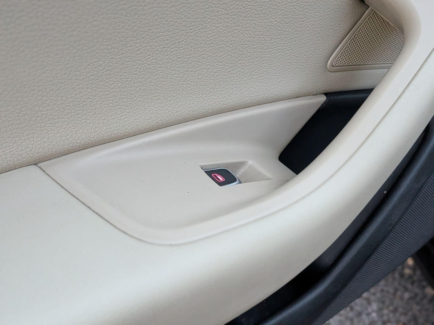 Used Audi A6 Saloon 2016 for sale - 76423767: Photo 47