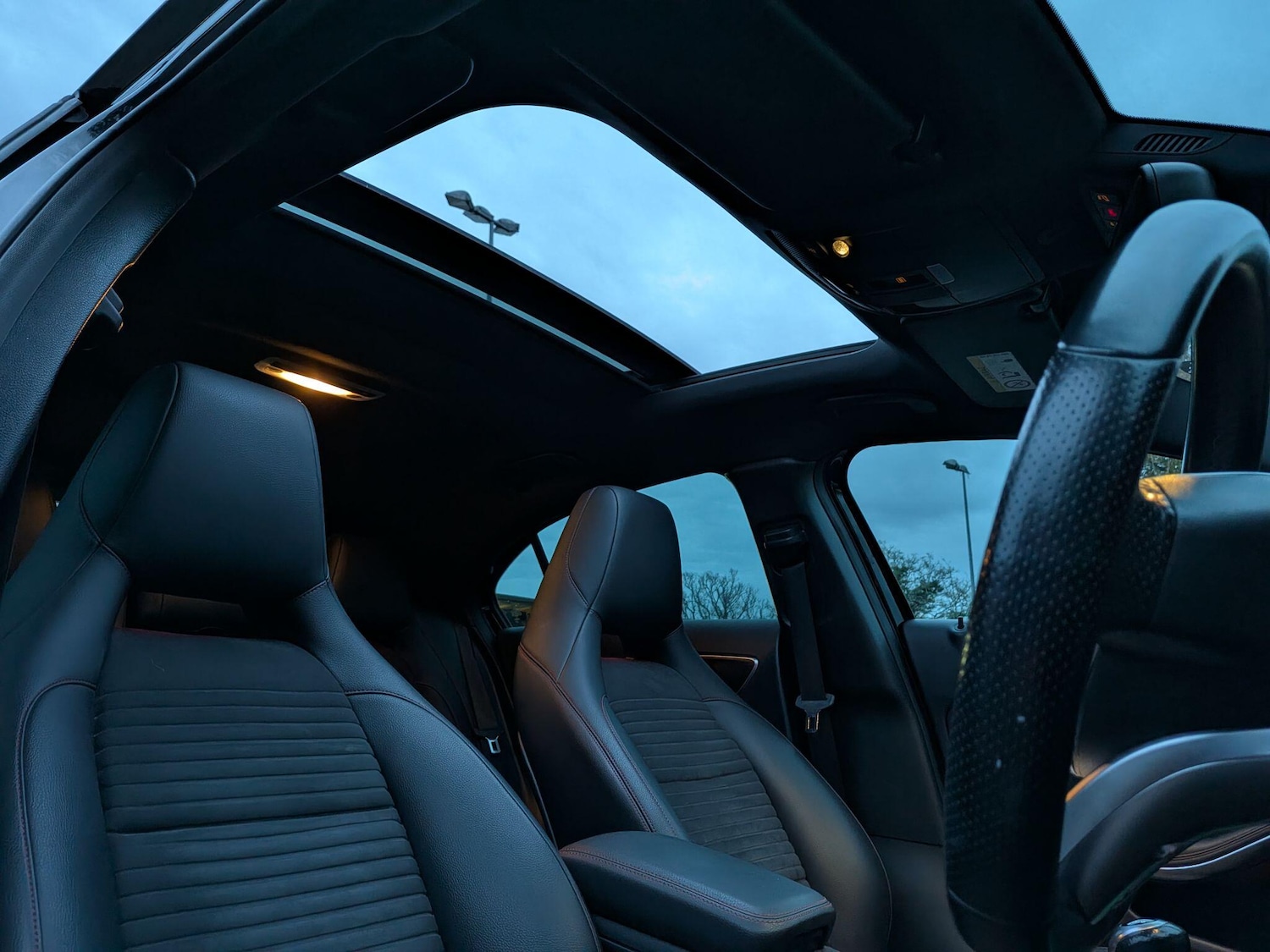 Used Mercedes-Benz A-Class 2016 for sale - 76992600: Photo 17