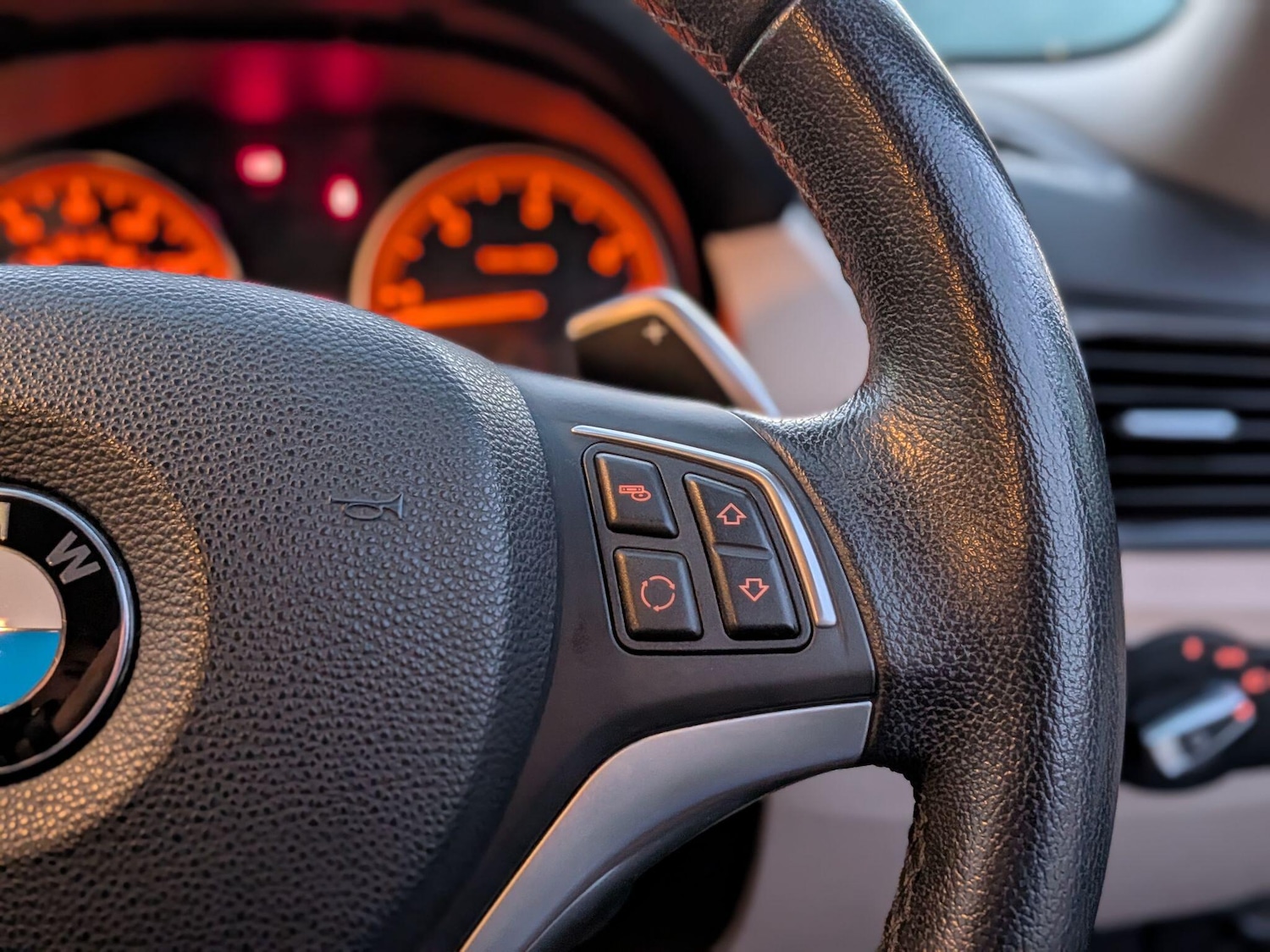 Used BMW X1 2013 for sale - 77016530: Photo 25