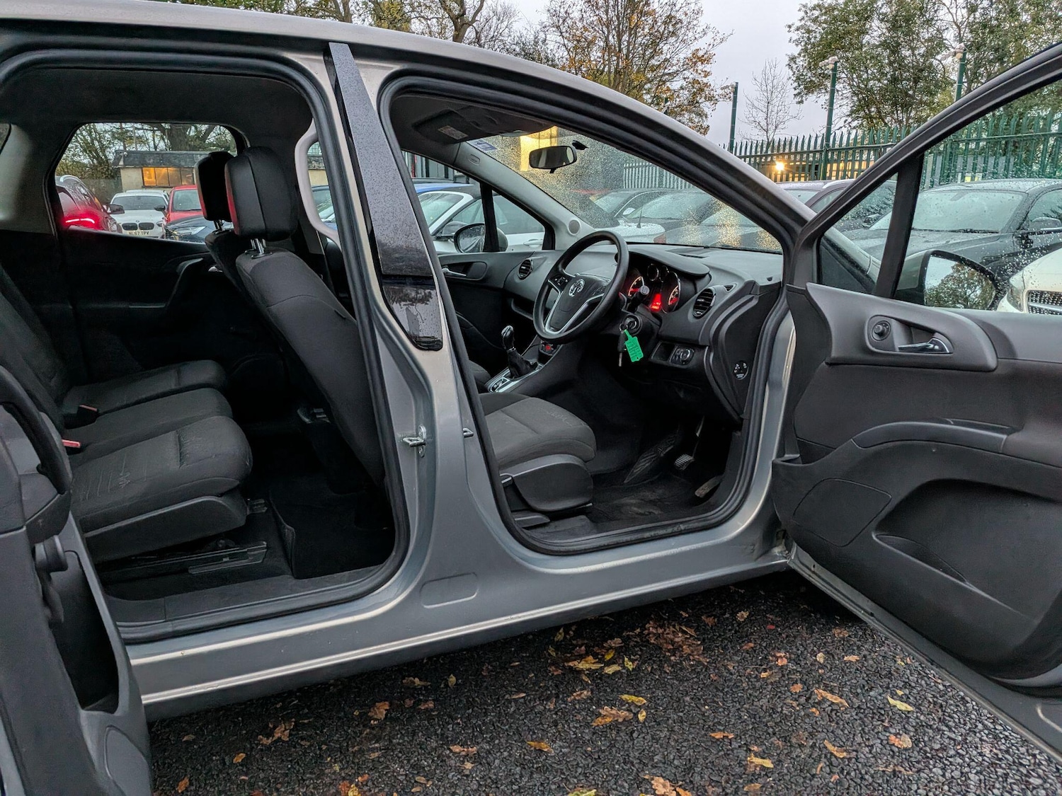 Used Vauxhall Meriva 2015 for sale - 76512640: Photo 17