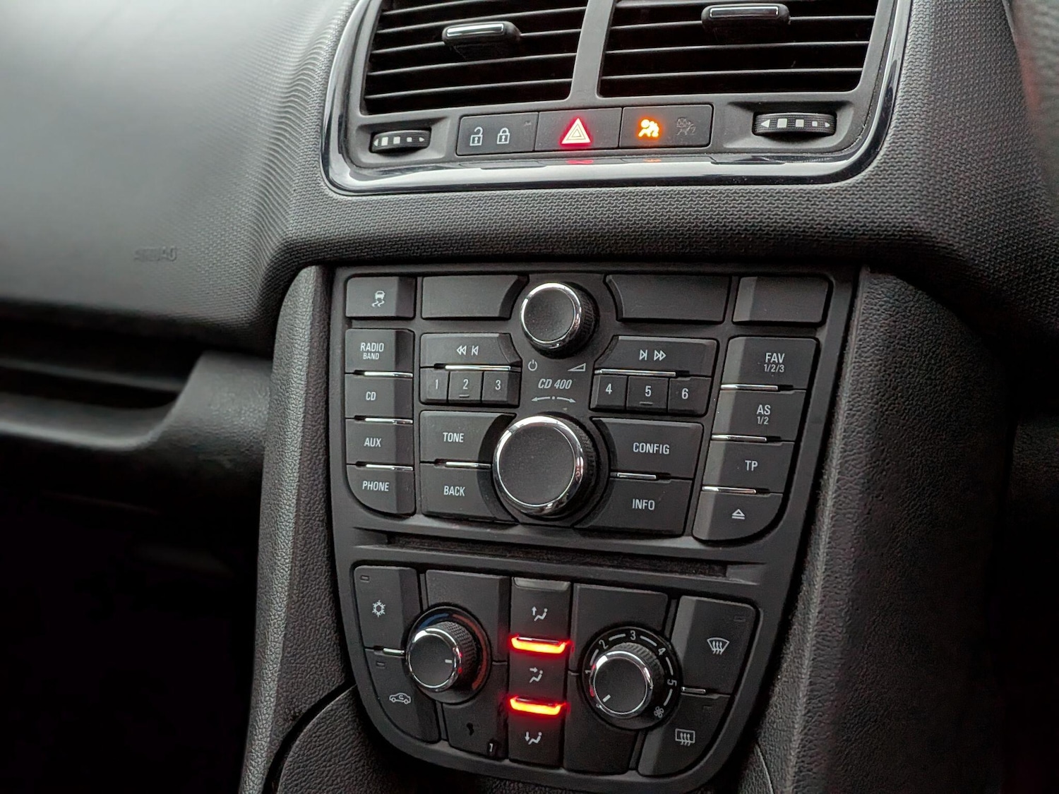 Used Vauxhall Meriva 2015 for sale - 76512640: Photo 26