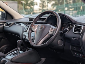 Used Nissan Qashqai 2015 for sale - 75458747: Photo