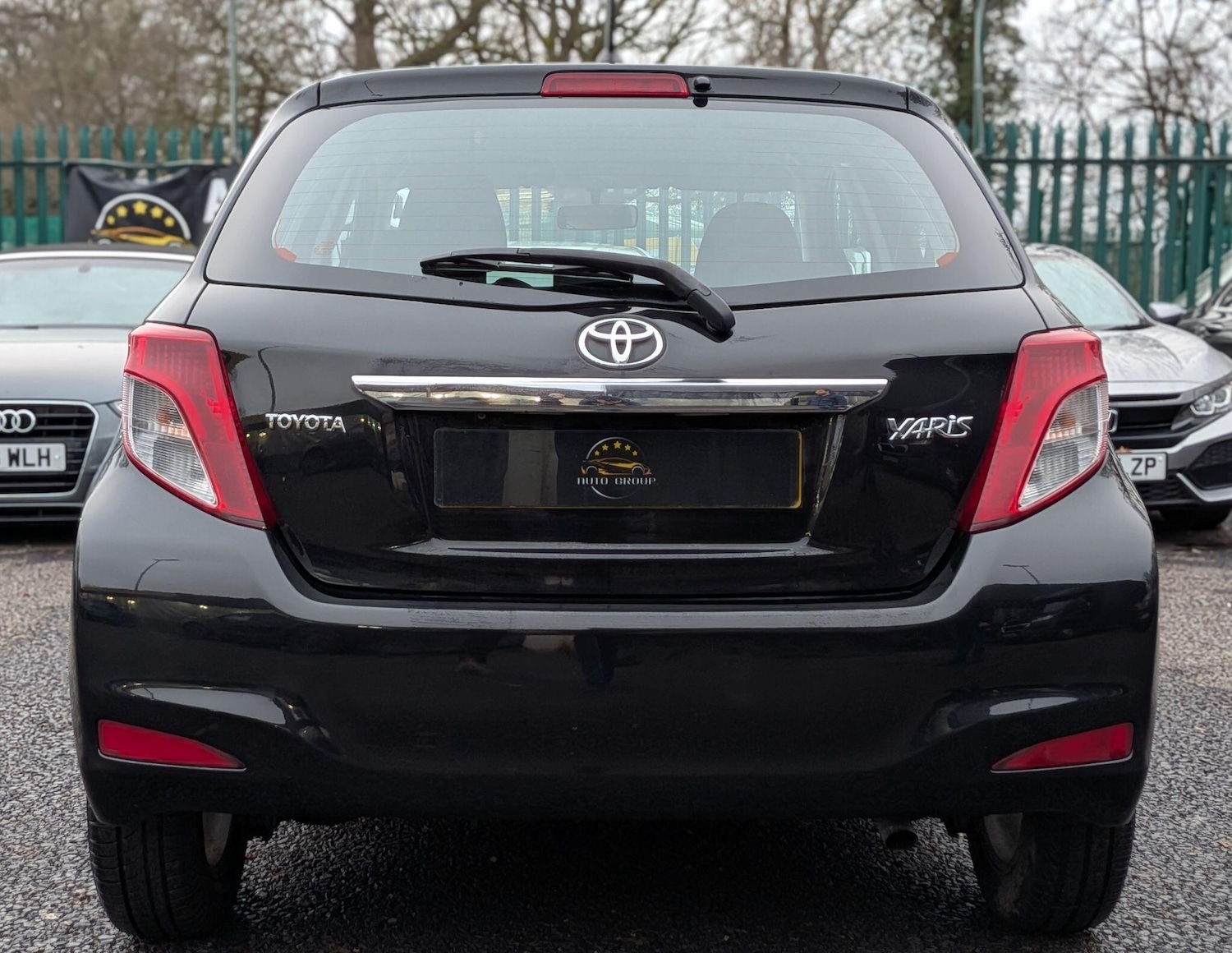 Used Toyota Yaris for sale - 77216305: Photo 12
