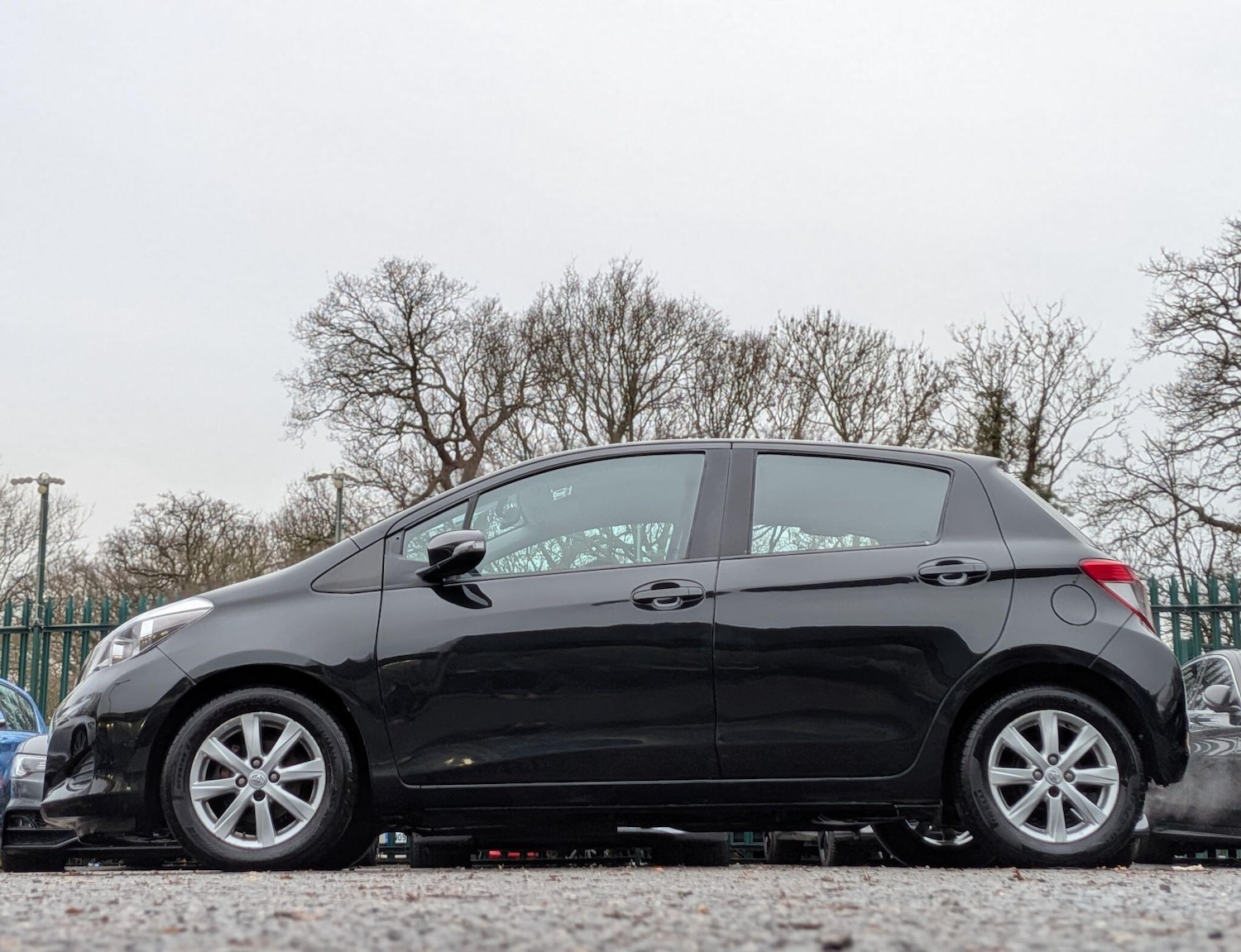 Used Toyota Yaris for sale - 77216305: Photo 14