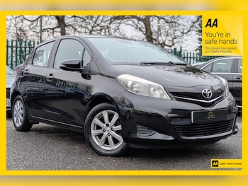 Used Toyota Yaris 2012 for sale - 77216305: Photo