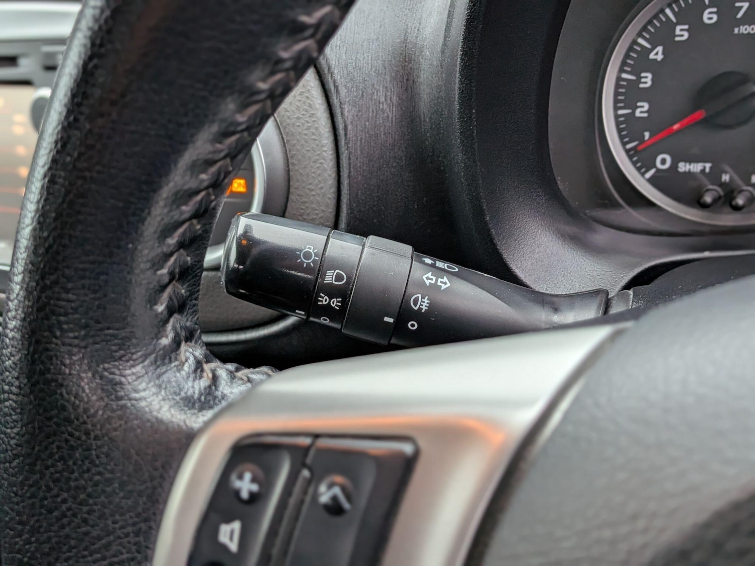 Used Toyota Yaris for sale - 77216305: Photo 28