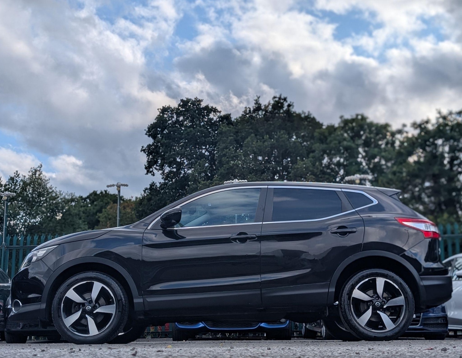 Used Nissan Qashqai 2015 for sale - 76189231: Photo 14