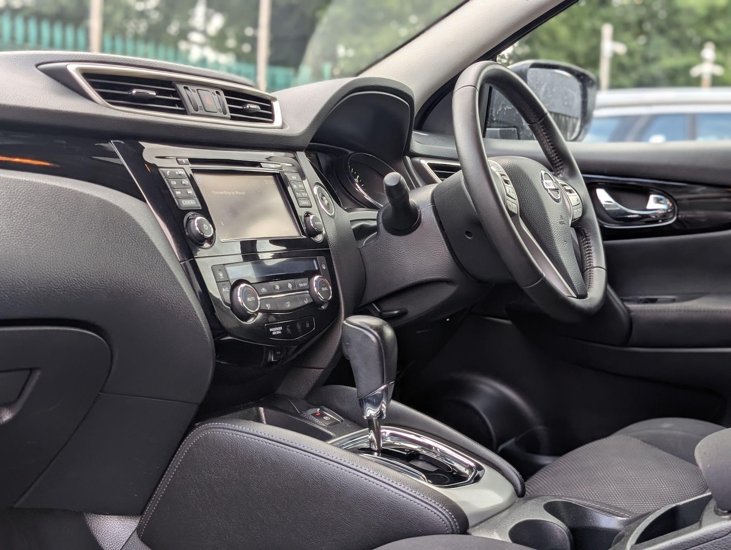 Used Nissan Qashqai 2015 for sale - 76189231: Photo 20