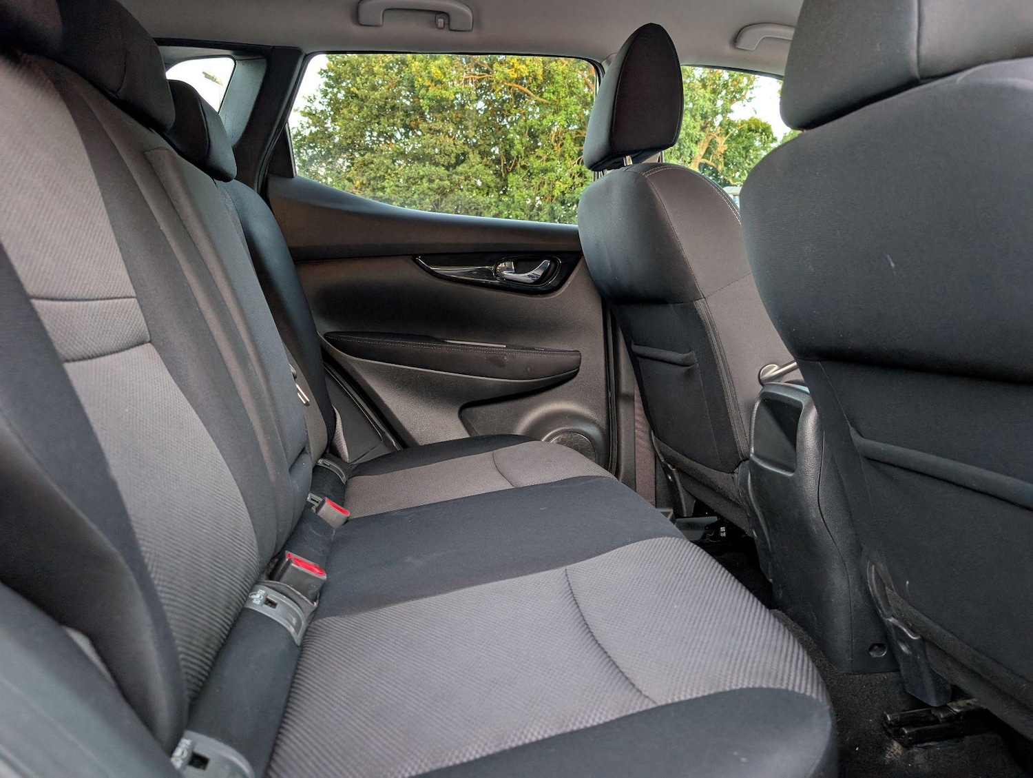 Used Nissan Qashqai 2015 for sale - 76189231: Photo 24