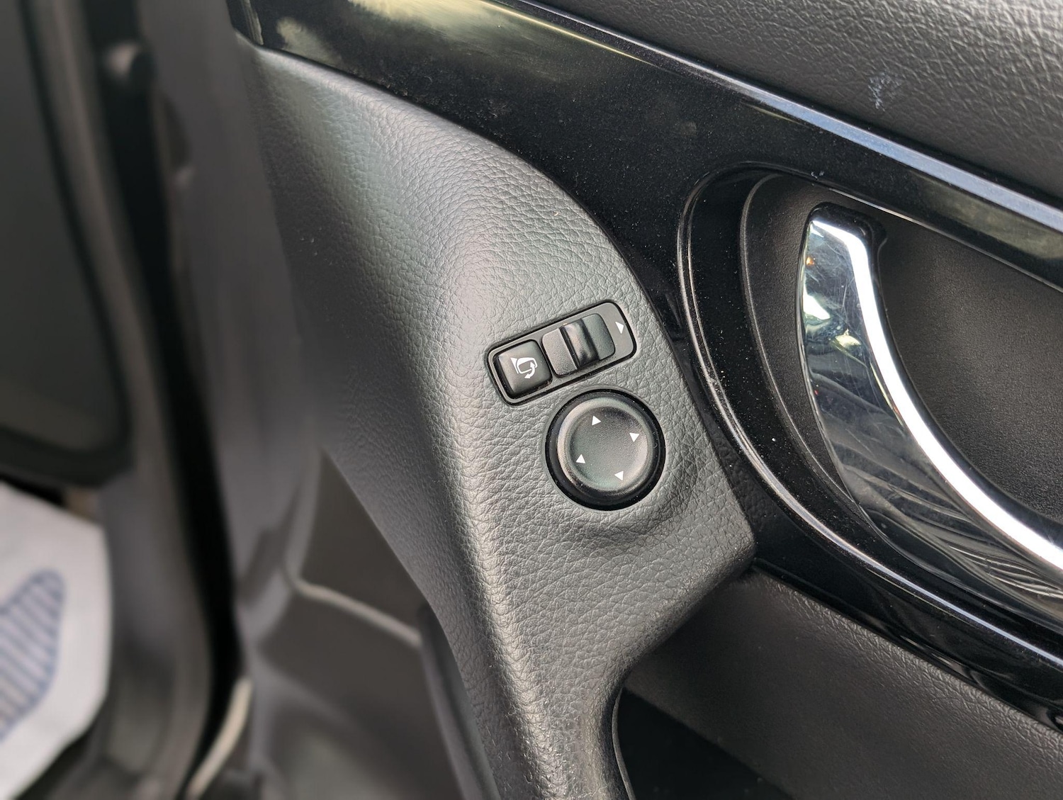 Used Nissan Qashqai 2015 for sale - 76189231: Photo 31