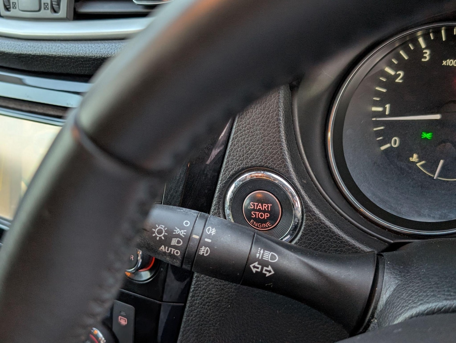 Used Nissan Qashqai 2015 for sale - 76189231: Photo 38