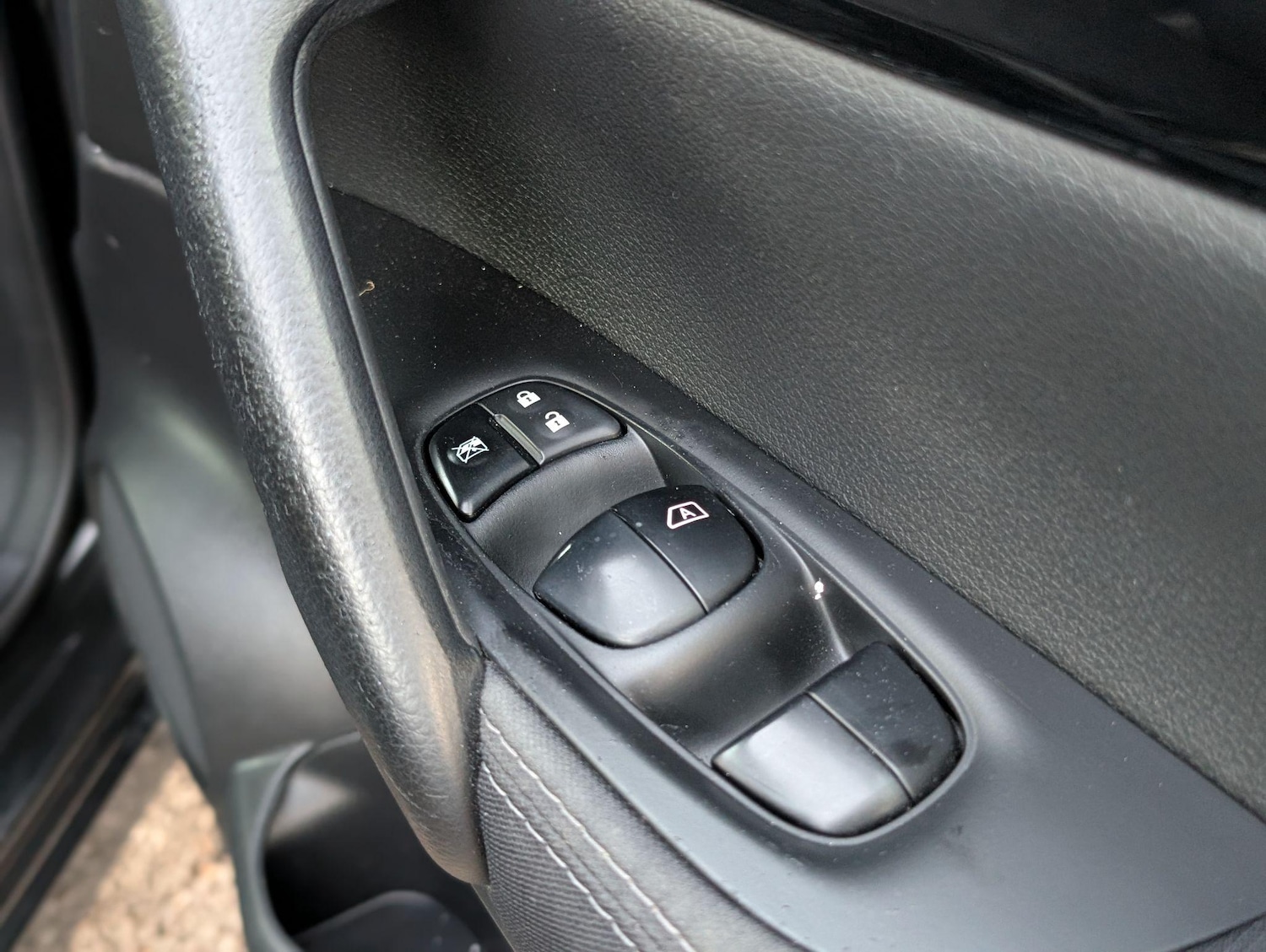 Used Nissan Qashqai 2015 for sale - 76189231: Photo 48