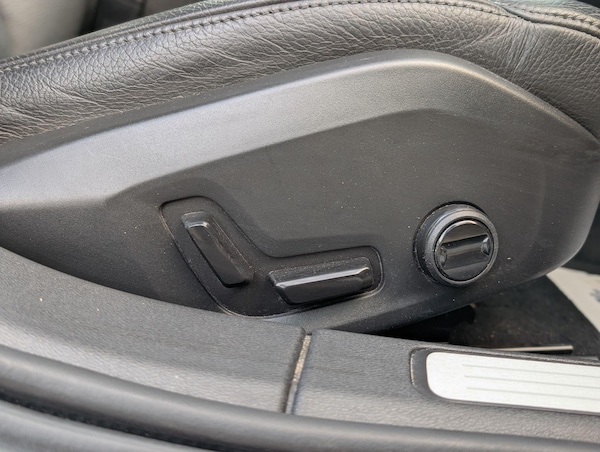 Used Volvo V60 2019 for sale - 76189186: Photo 19