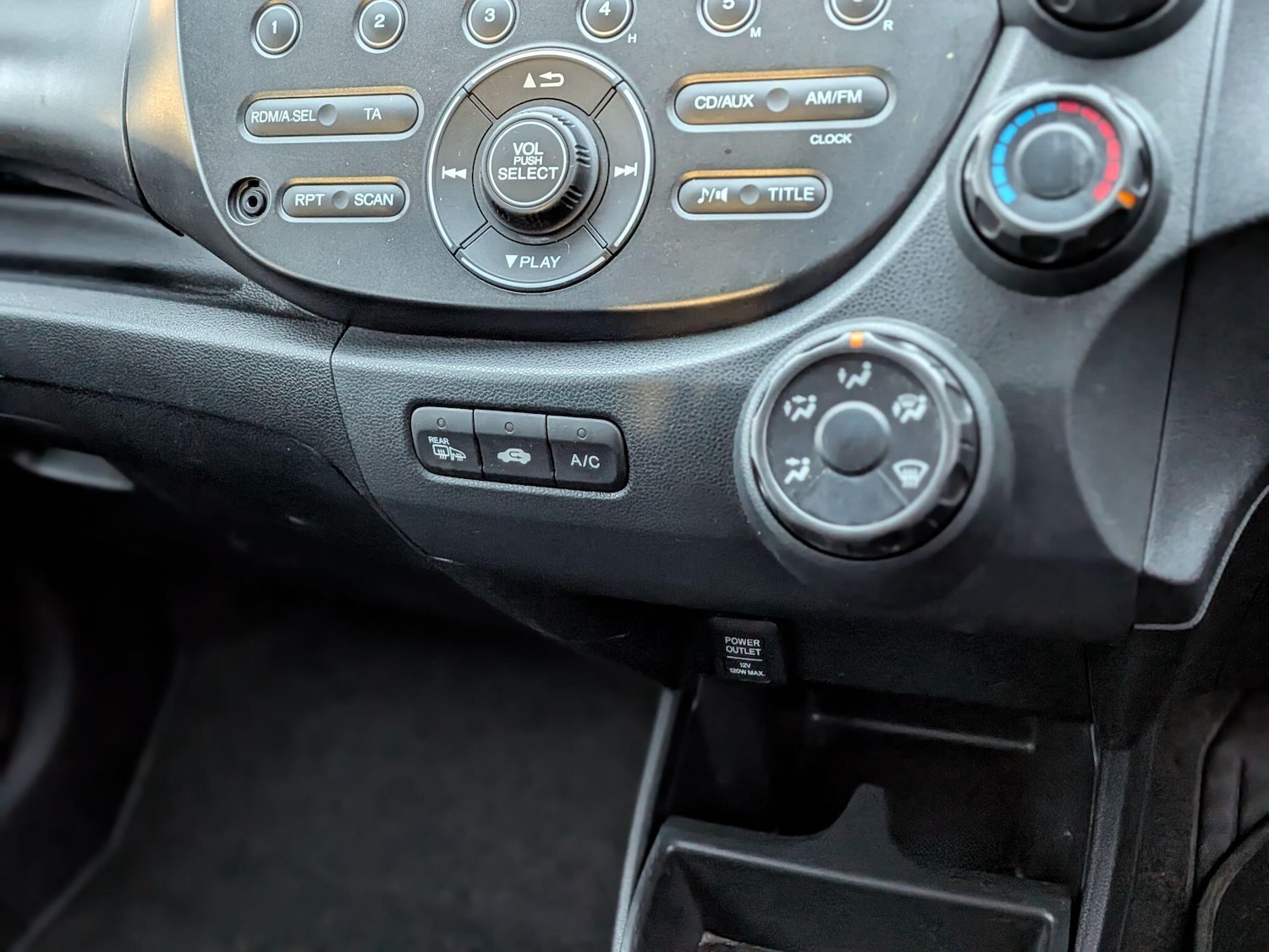 Used Honda Jazz for sale - 76993978: Photo 38