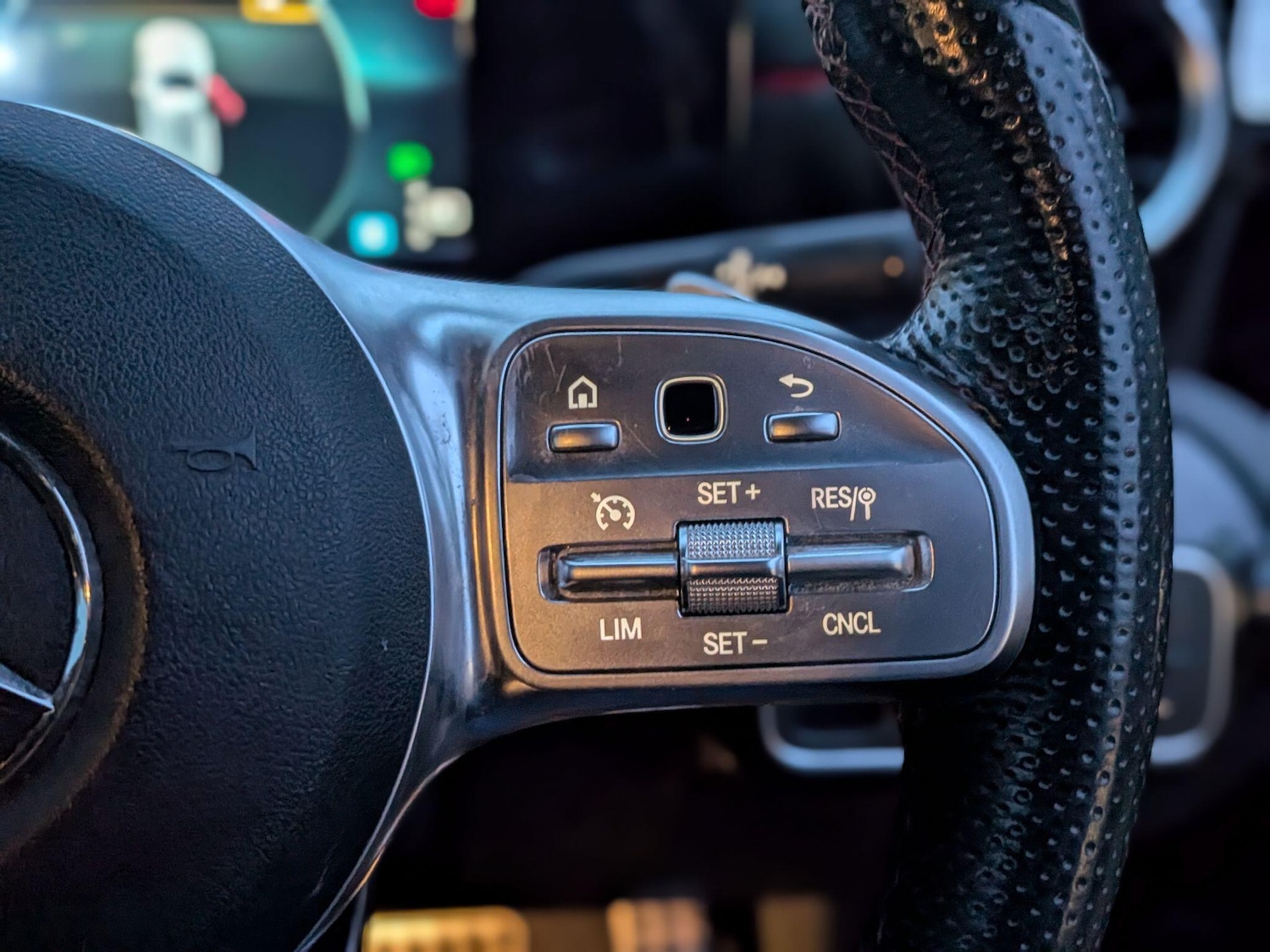 Used Mercedes-Benz A-Class 2019 for sale - 76608454: Photo 24