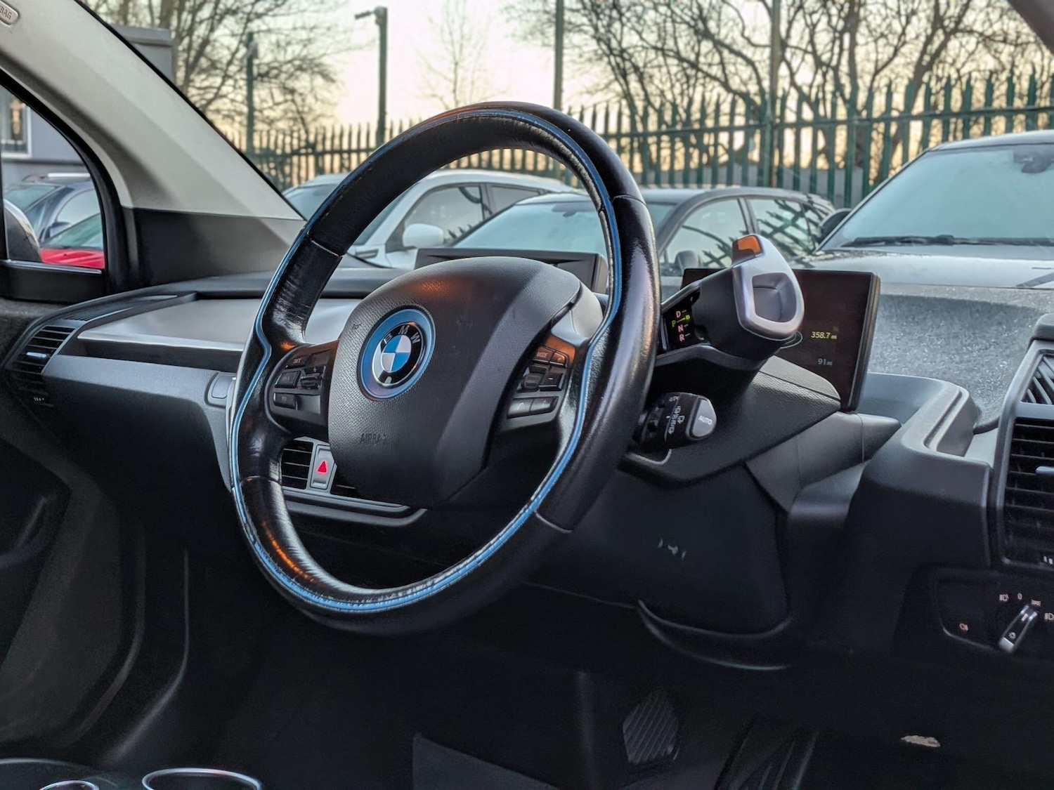 Used BMW i3 2017 for sale - 77784703: Photo 3