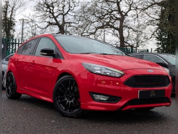 Used Ford Focus 2017 for sale - 77255033: Photo
