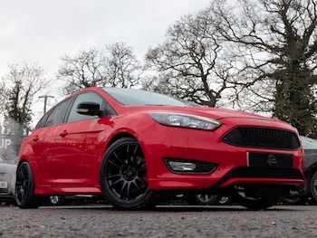 Used Ford Focus 2017 for sale - 77255033: Photo